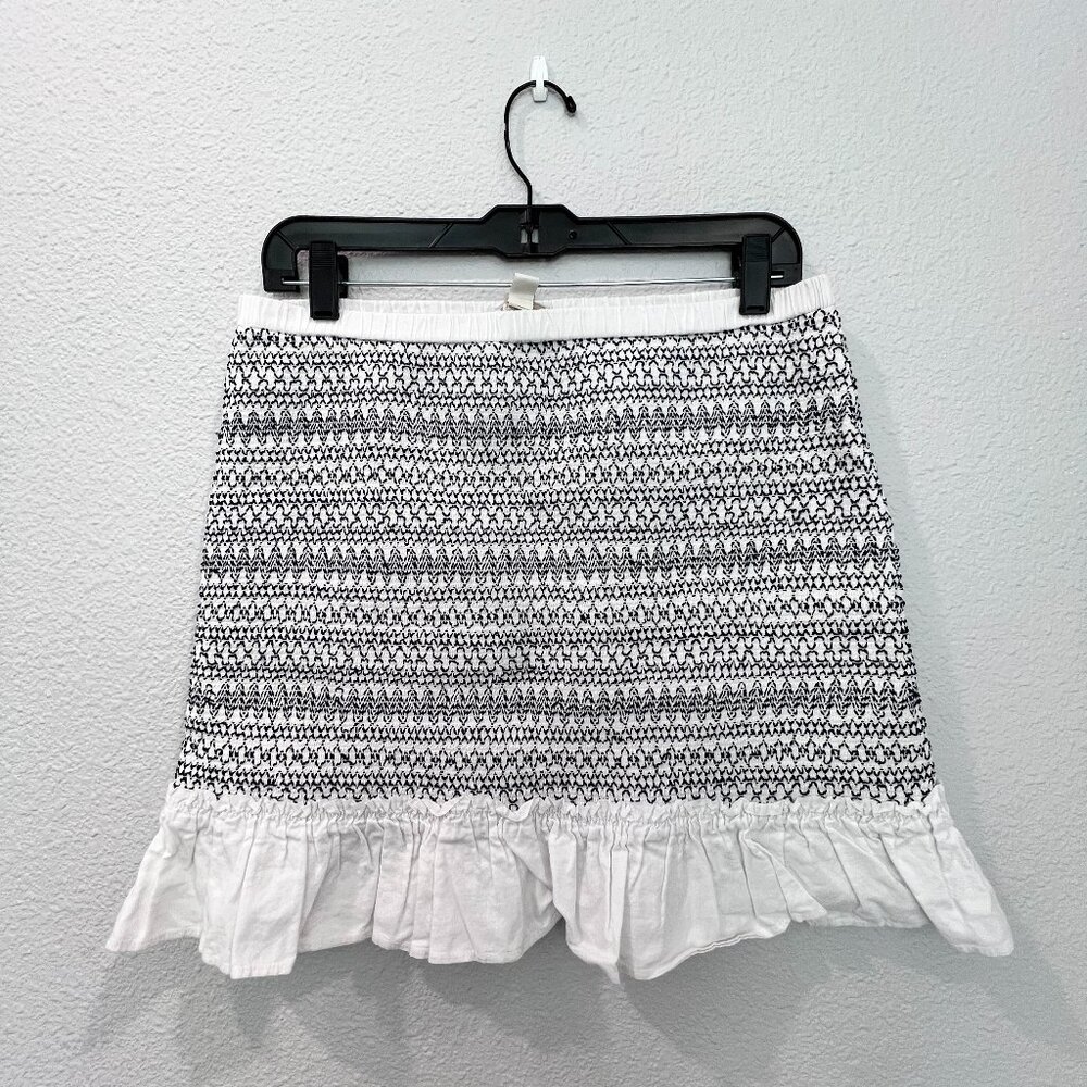 CHELSEA & VIOLET Black and White Skirt